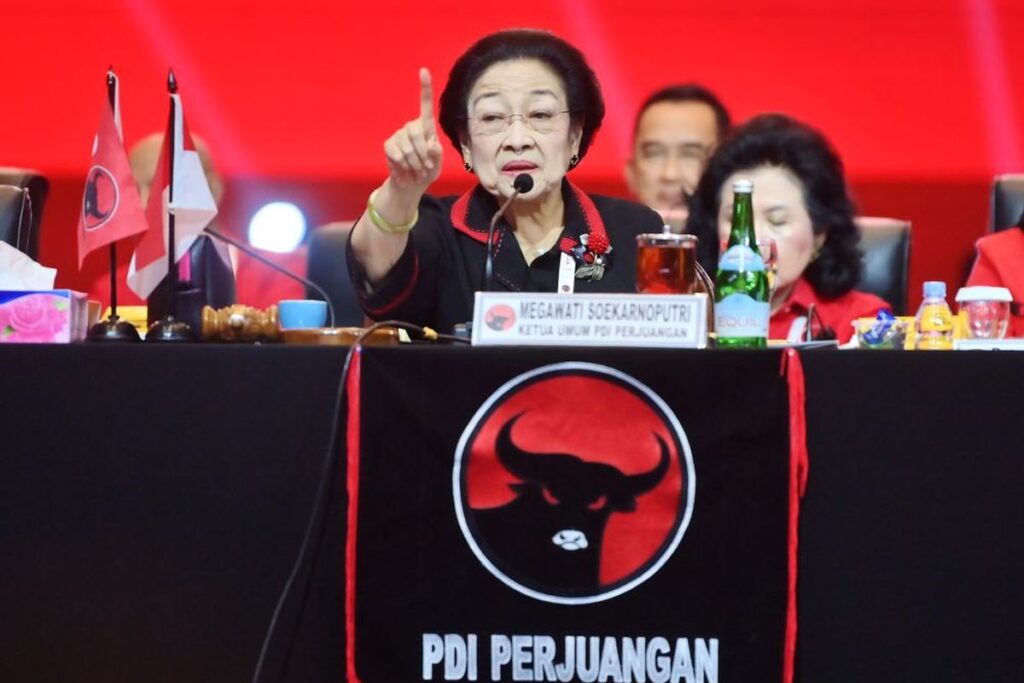 Megawati Instruksikan Kepala Daerah PDIP Tunda Retreat di Magelang setelah Penahanan Hasto