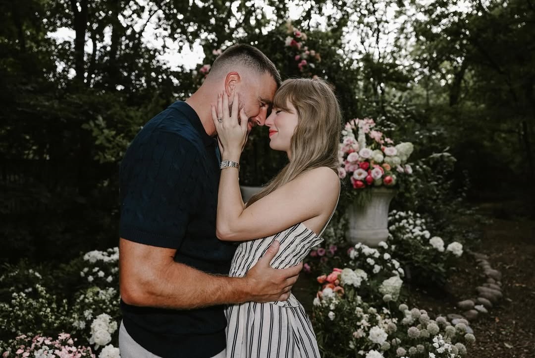 Taylor Swift Tunangan, Donald Trump Beri Ucapan Selamat